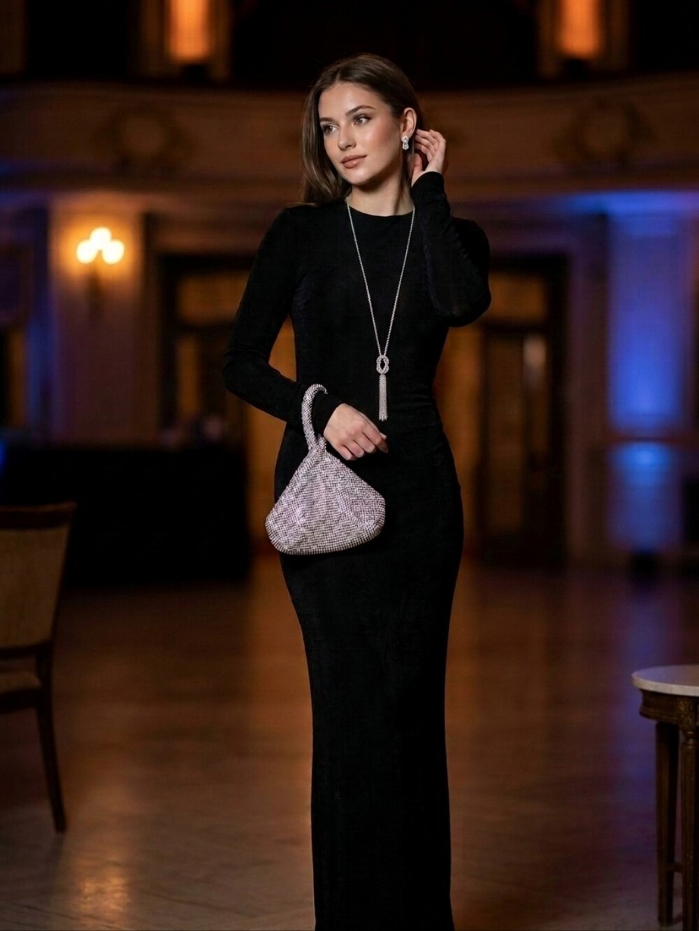NEW Jessica McClintock Beaded Mesh Pouch Evening Bracelet Wristlet Bag Silver